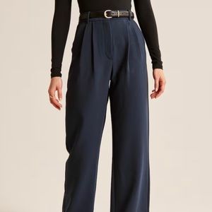 Abercrombie Sloane Tailored Pant NWT - size small